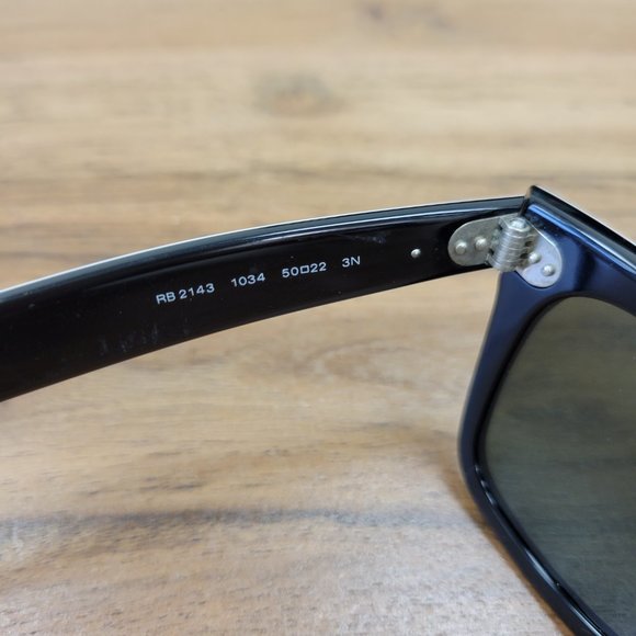 Ray-Ban sunglasses Wayfarer II RB 2143 - Picture 5 of 9